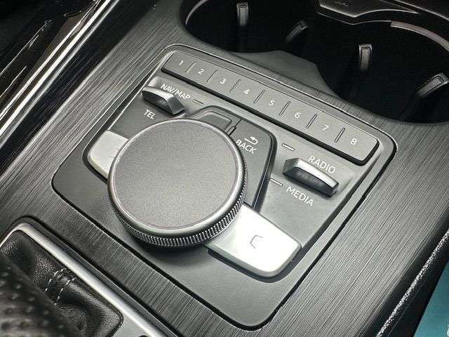 2019 AUDI A4 AVANT 2019 AUDI A4 AVANT