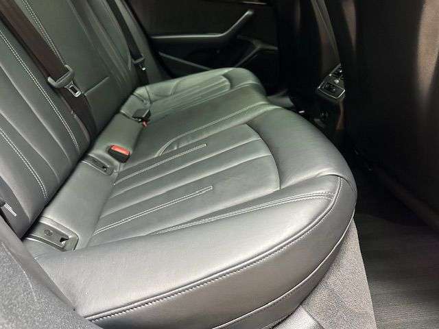 2019 AUDI A4 AVANT 2019 AUDI A4 AVANT