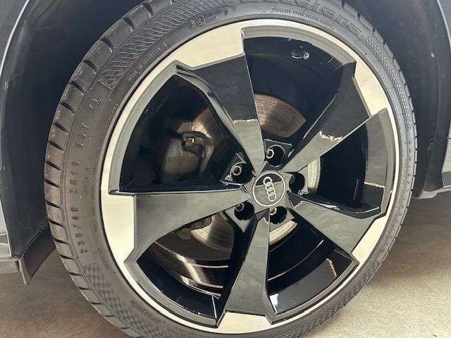 2017 AUDI Q2 2017 AUDI Q2