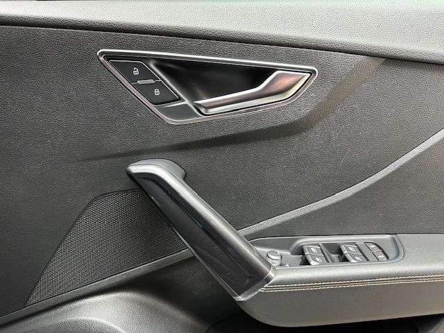 2017 AUDI Q2 2017 AUDI Q2