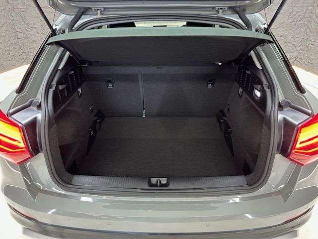 2017 AUDI Q2 2017 AUDI Q2