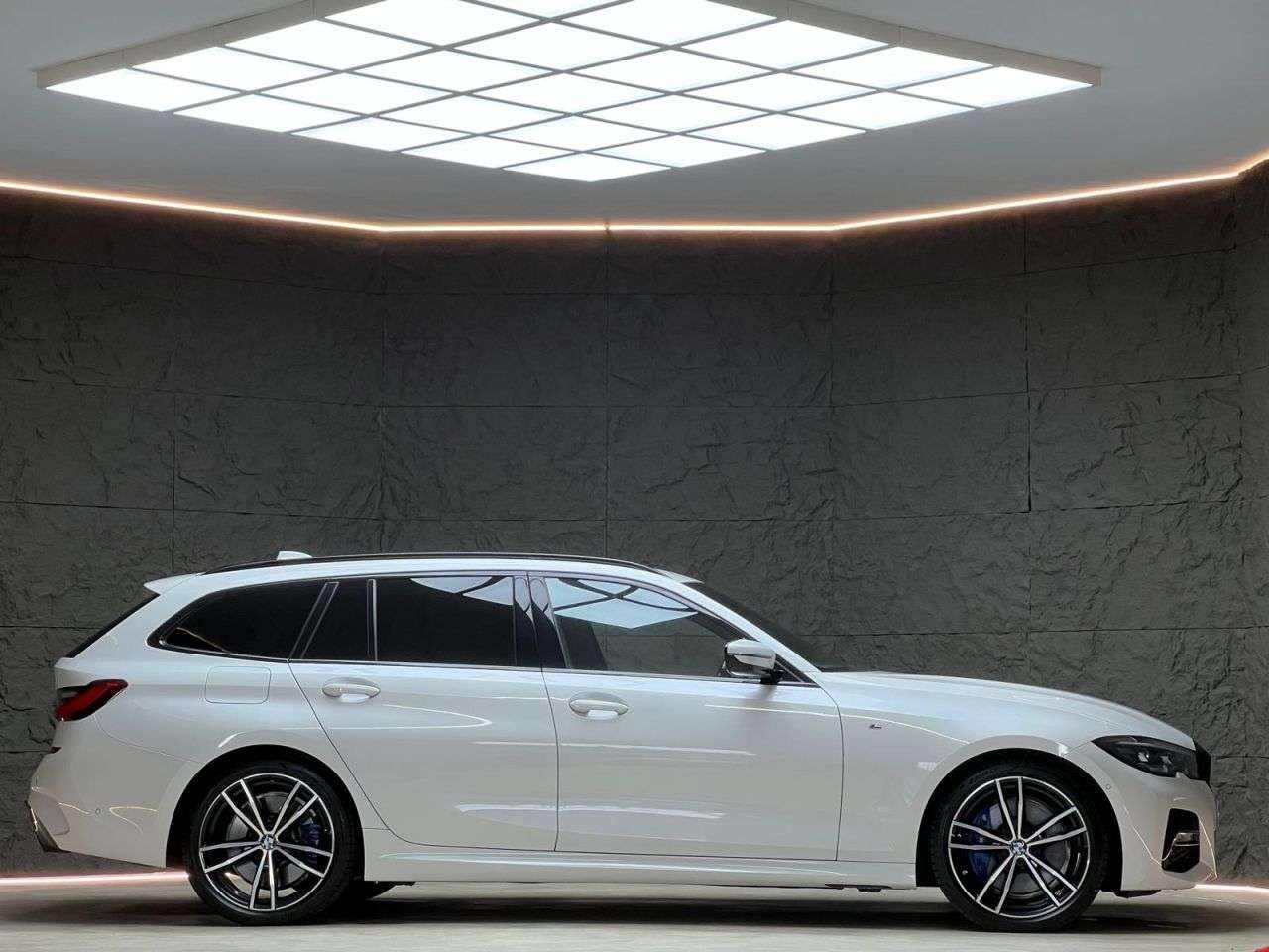 2021 BMW 3 SERIES 2021 BMW 3 SERIES