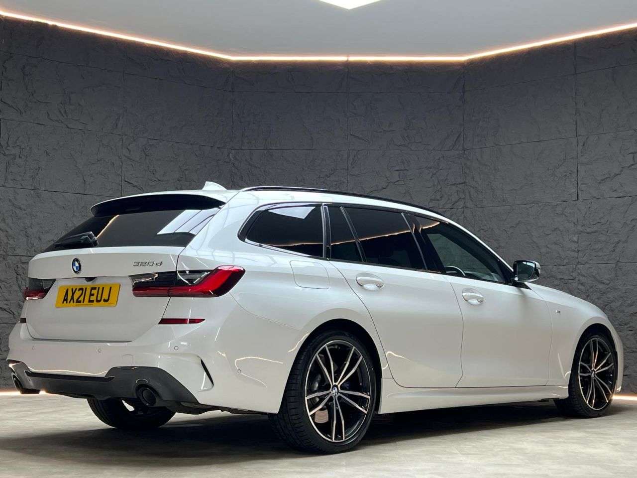 2021 BMW 3 SERIES 2021 BMW 3 SERIES