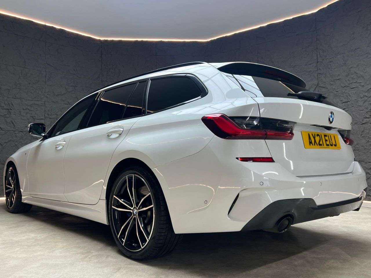 2021 BMW 3 SERIES 2021 BMW 3 SERIES