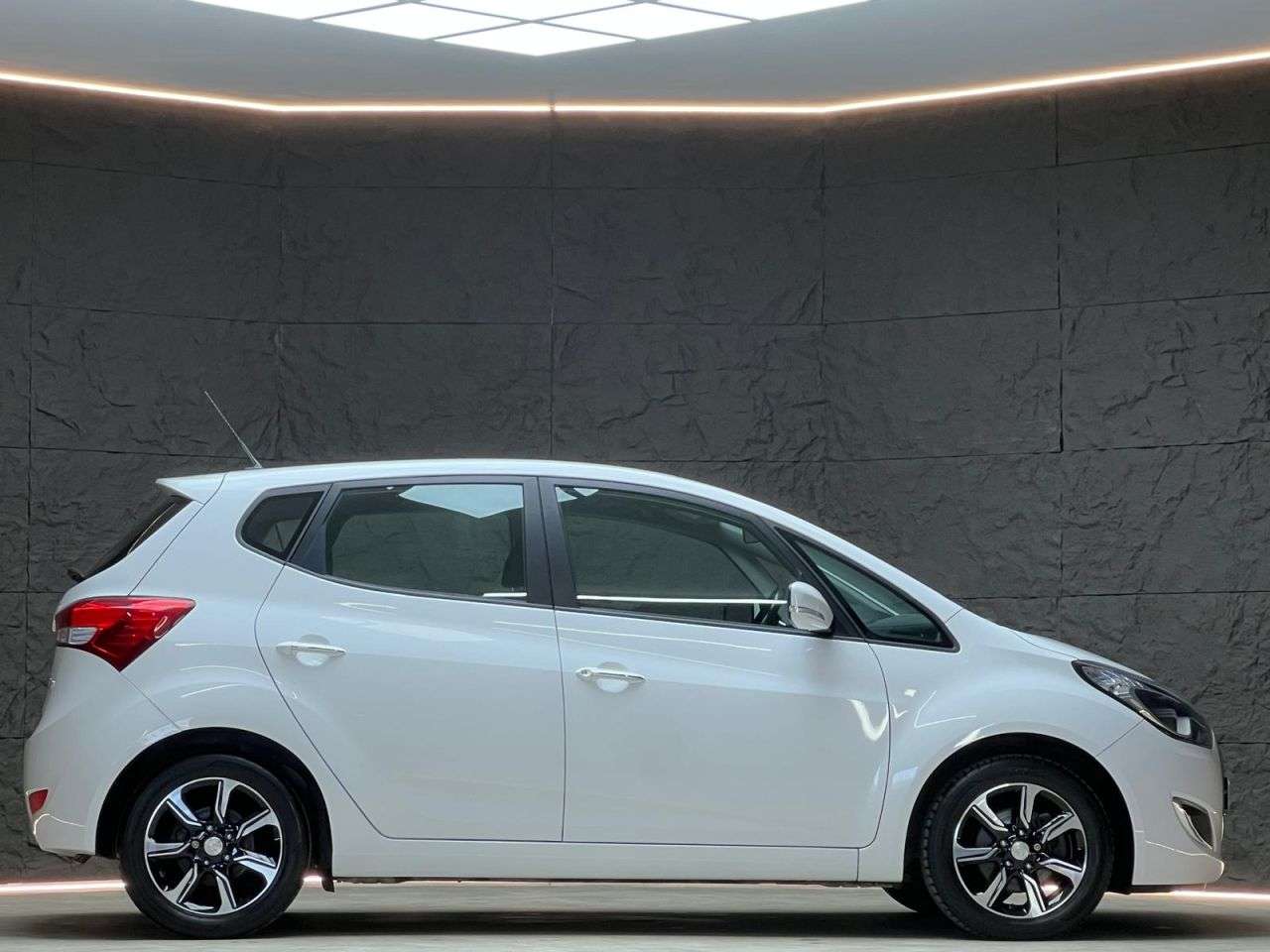 2017 HYUNDAI IX20 2017 HYUNDAI IX20