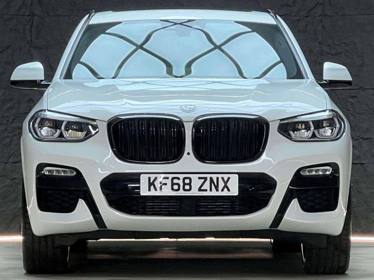 A 2019 BMW X3 3.0 30d M Sport SUV 5dr Diesel Auto xDrive Euro 6 (s/s) (265 ps) FSH, SUNRO A 2019 BMW X3 3.0 30d M Sport SUV 5dr Diesel Auto xDrive Euro 6 (s/s) (265 ps) FSH, SUNRO
