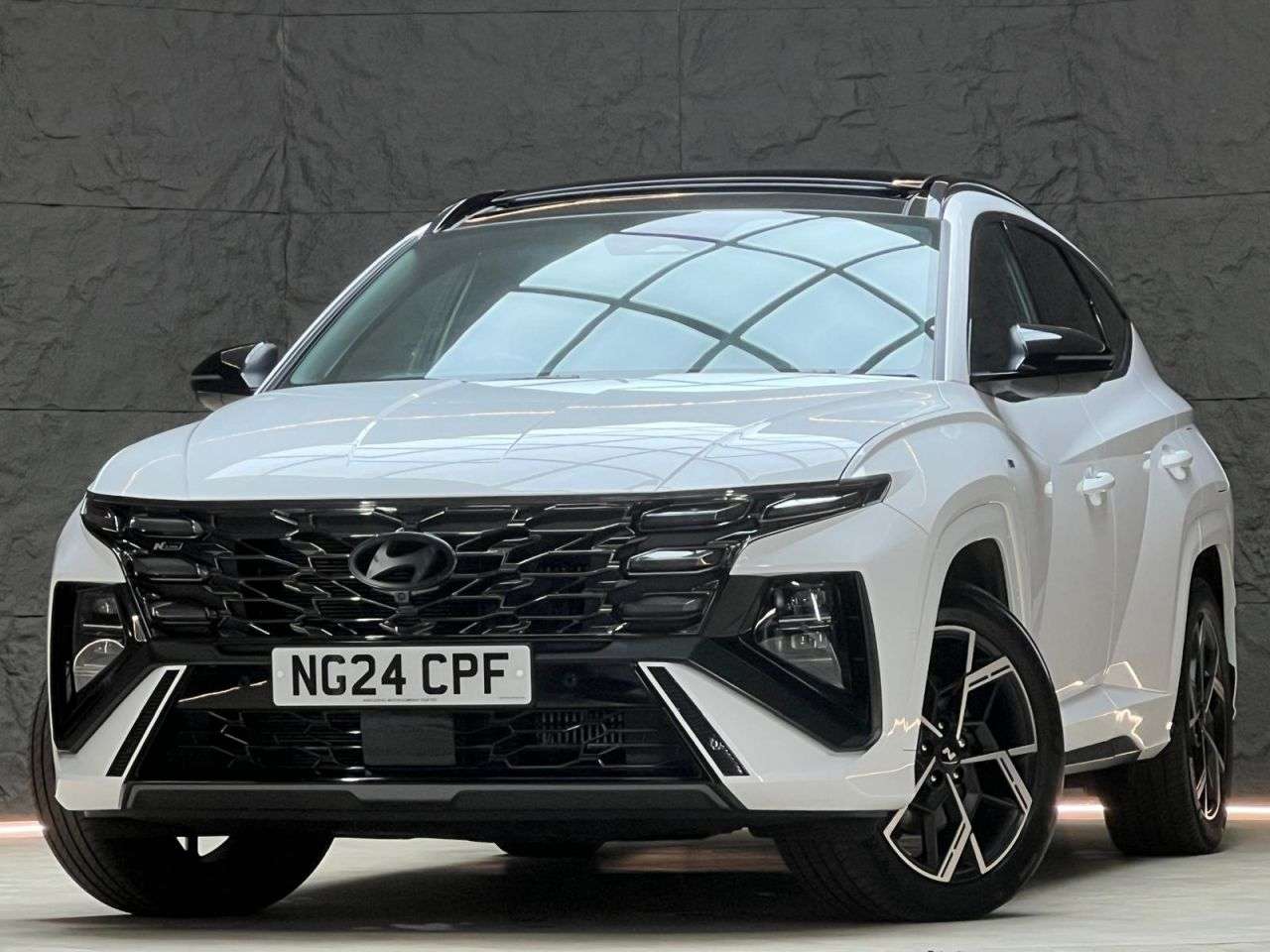 A 2024 HYUNDAI TUCSON 1.6 T-GDi 13.8kWh N Line S SUV 5dr Petrol Plug-in Hybrid Auto 4WD Euro 6 (s A 2024 HYUNDAI TUCSON 1.6 T-GDi 13.8kWh N Line S SUV 5dr Petrol Plug-in Hybrid Auto 4WD Euro 6 (s