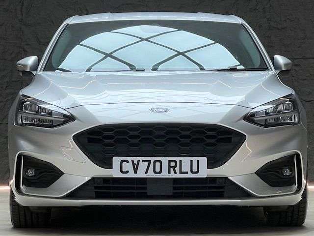 A 2020 FORD FOCUS 1.5 EcoBlue ST-Line X Hatchback 5dr Diesel Auto Euro 6 (s/s) (120 ps) B&O S A 2020 FORD FOCUS 1.5 EcoBlue ST-Line X Hatchback 5dr Diesel Auto Euro 6 (s/s) (120 ps) B&O S