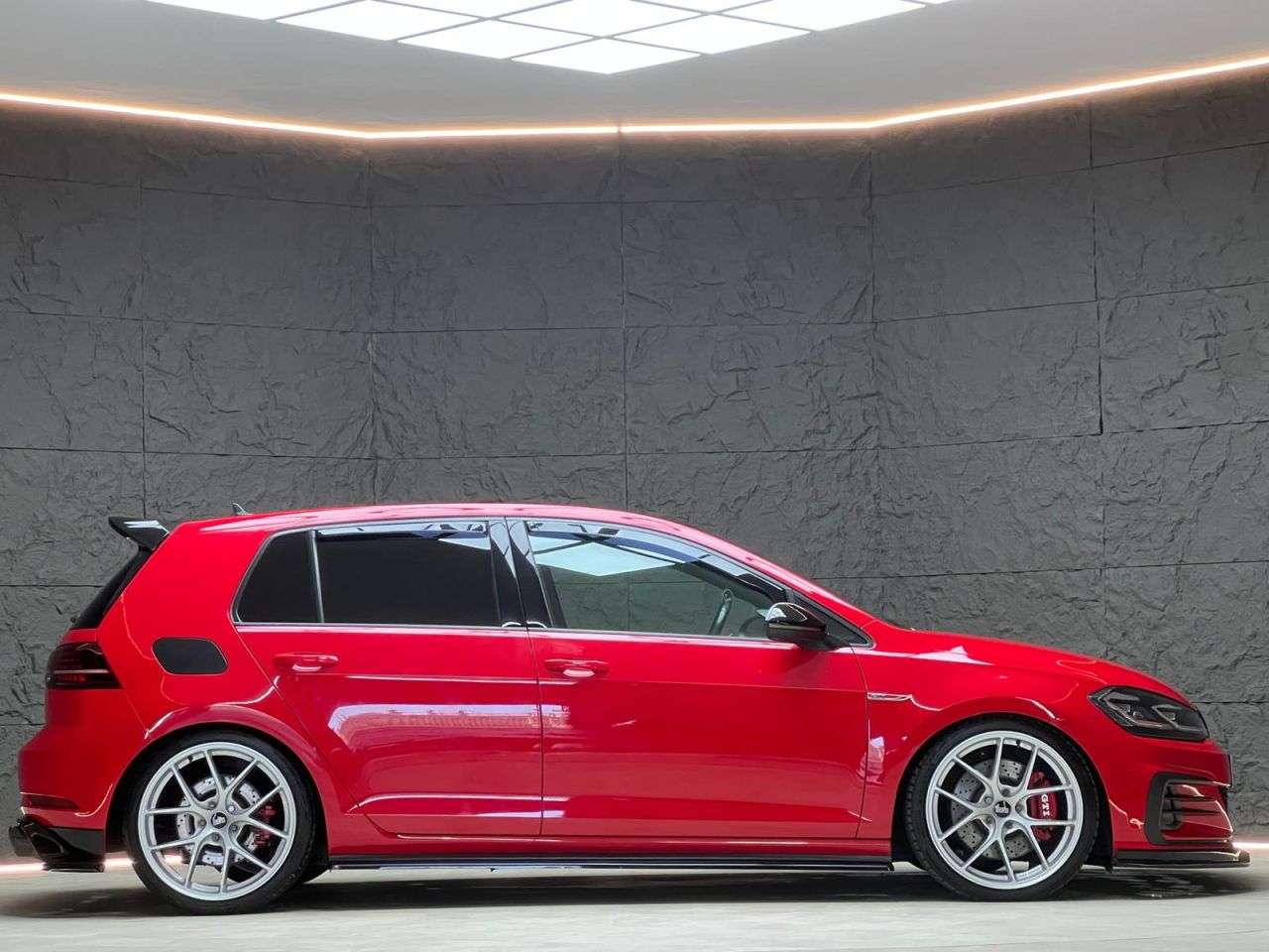 2018 VOLKSWAGEN GOLF 2018 VOLKSWAGEN GOLF