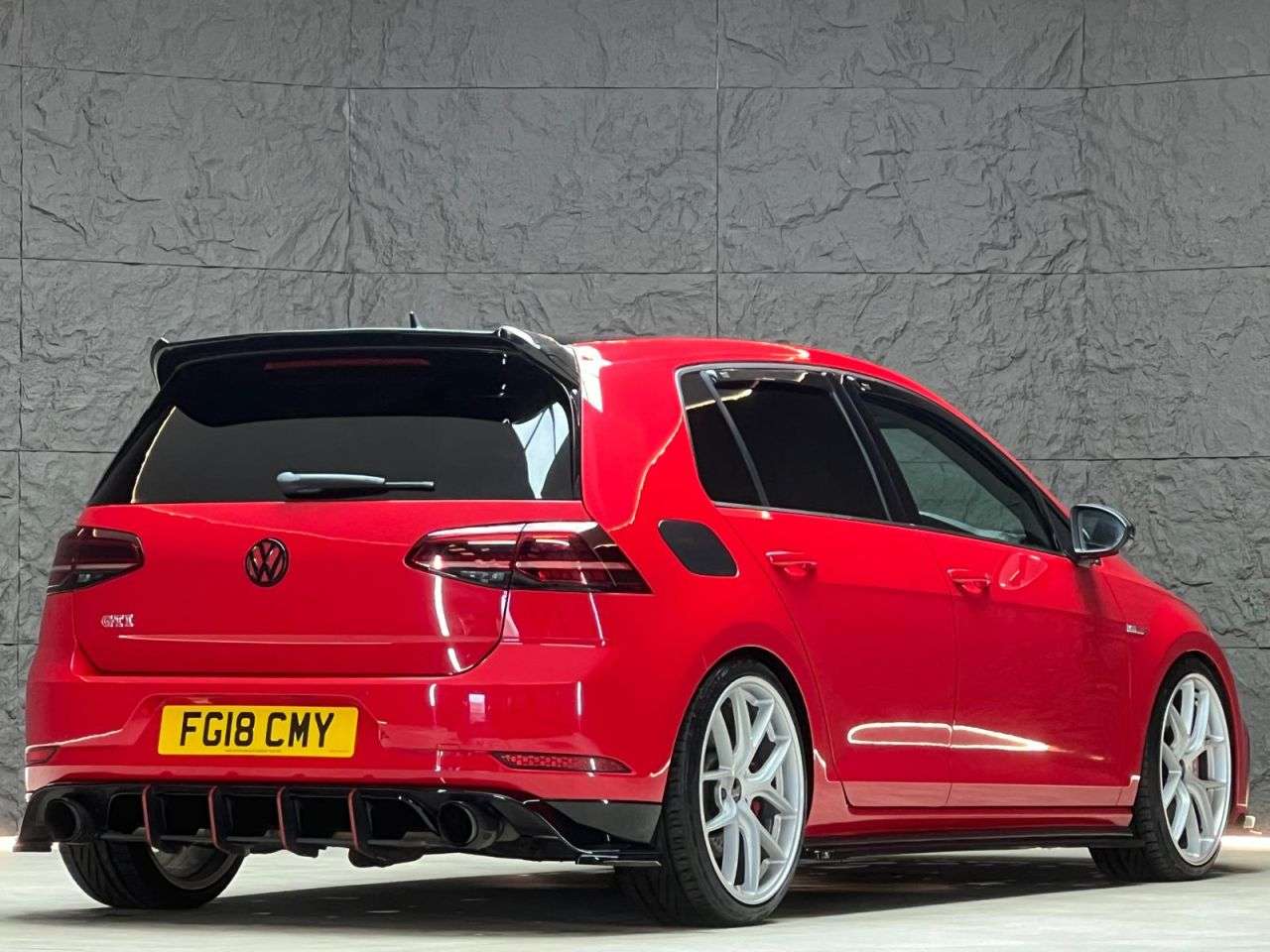 2018 VOLKSWAGEN GOLF 2018 VOLKSWAGEN GOLF