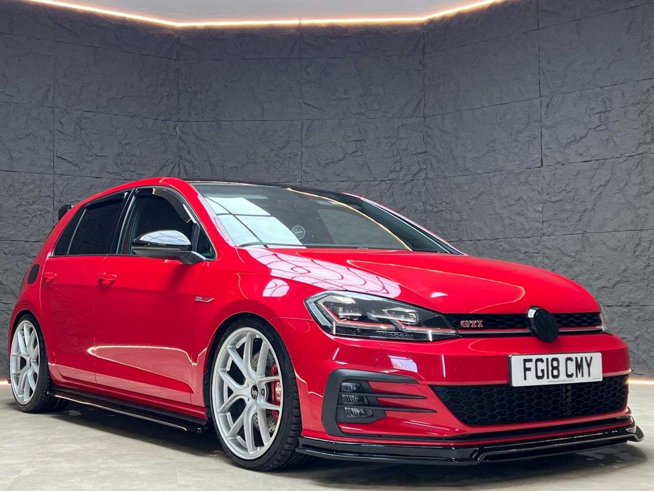 2018 VOLKSWAGEN GOLF 2018 VOLKSWAGEN GOLF