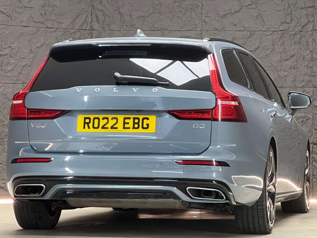 2022 VOLVO V60 2022 VOLVO V60