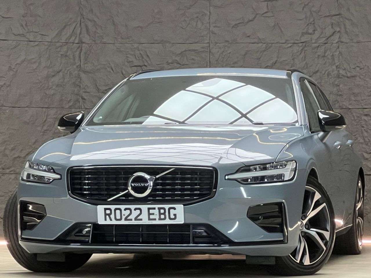2022 VOLVO V60 2022 VOLVO V60