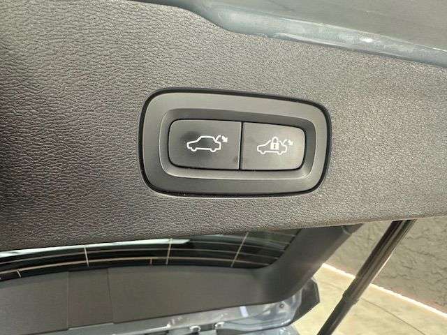 2022 VOLVO V60 2022 VOLVO V60