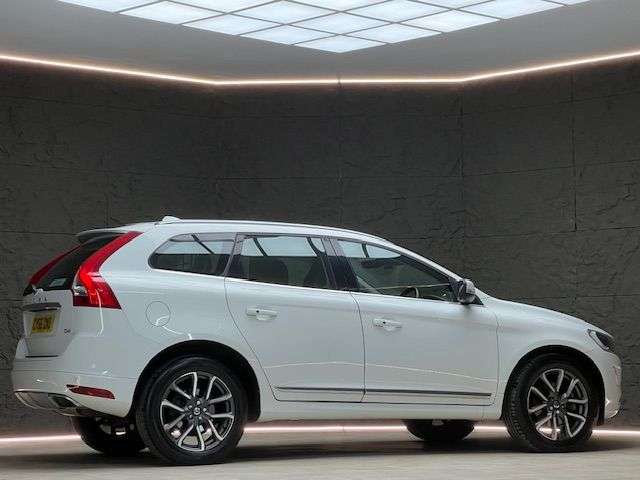 2016 VOLVO XC60 2016 VOLVO XC60