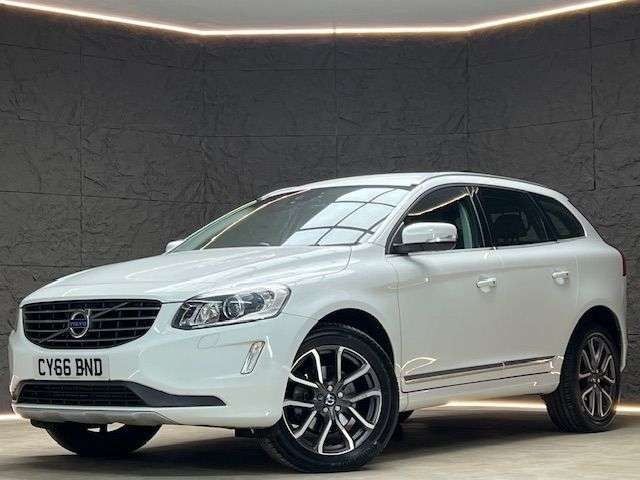 A 2016 VOLVO XC60 2.0 D4 SE Lux Nav SUV 5dr Diesel Auto Euro 6 (s/s) (190 ps) FSH, REAR CAMER A 2016 VOLVO XC60 2.0 D4 SE Lux Nav SUV 5dr Diesel Auto Euro 6 (s/s) (190 ps) FSH, REAR CAMER