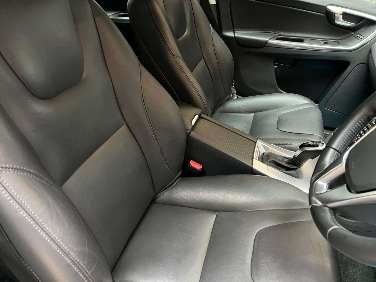 2016 VOLVO XC60 2016 VOLVO XC60