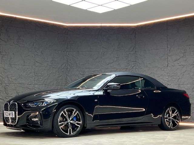 A 2023 BMW 4 SERIES 3.0 430d MHT M Sport Convertible 2dr Diesel Hybrid Auto Euro 6 (s/s) (286 p A 2023 BMW 4 SERIES 3.0 430d MHT M Sport Convertible 2dr Diesel Hybrid Auto Euro 6 (s/s) (286 p