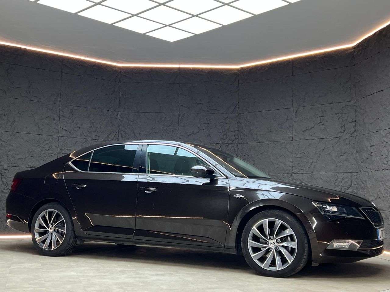 2018 SKODA SUPERB 2018 SKODA SUPERB