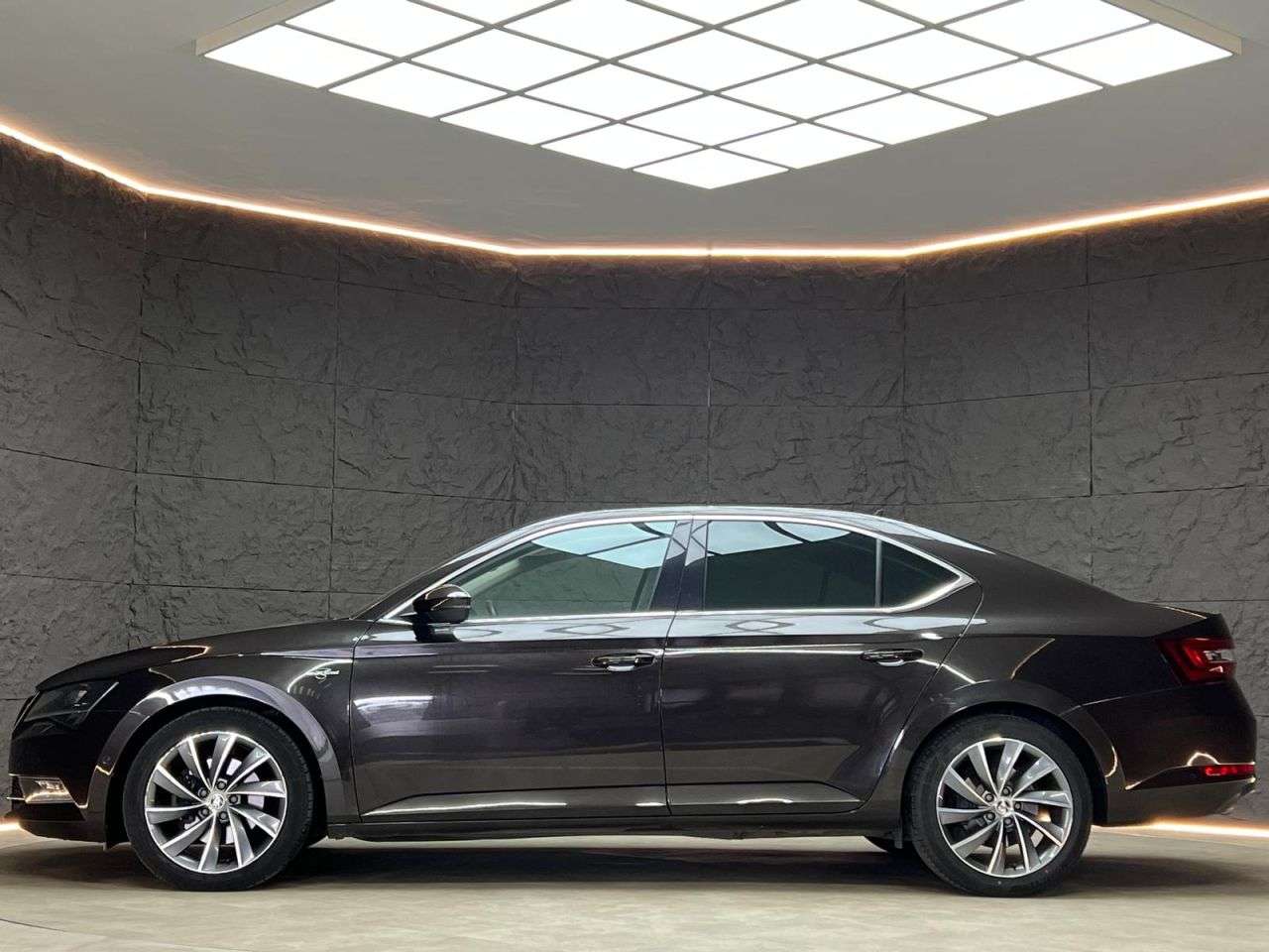 2018 SKODA SUPERB 2018 SKODA SUPERB
