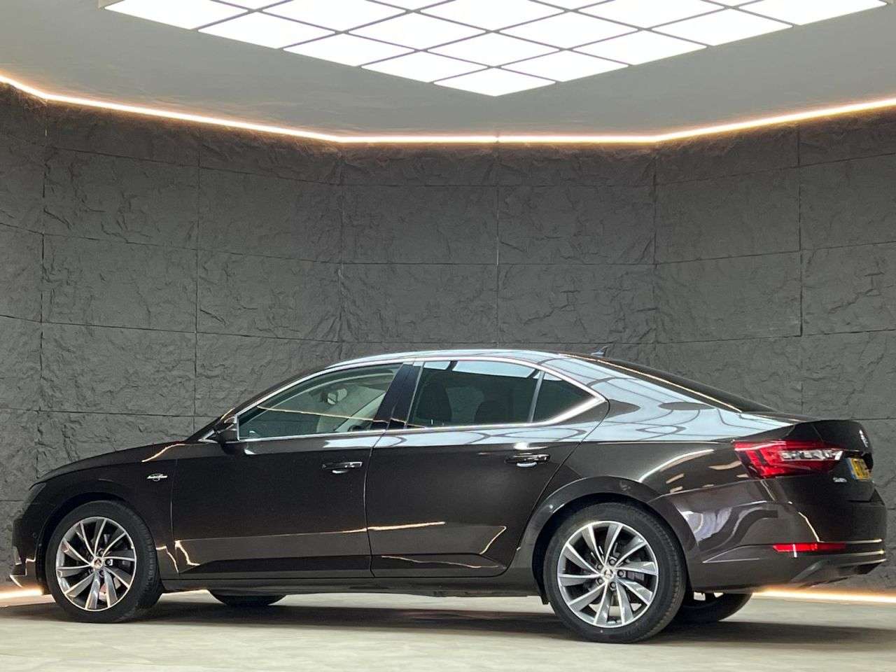 2018 SKODA SUPERB 2018 SKODA SUPERB