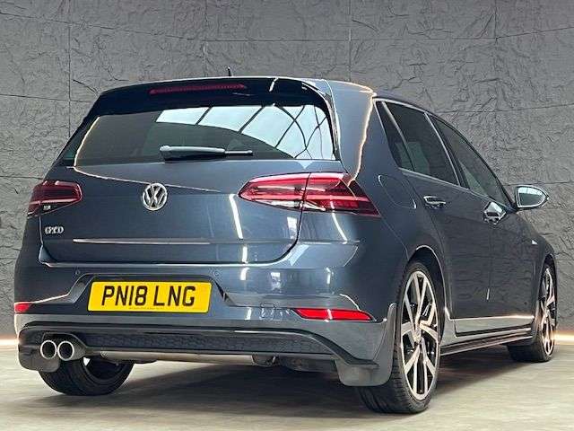 2018 VOLKSWAGEN GOLF 2018 VOLKSWAGEN GOLF