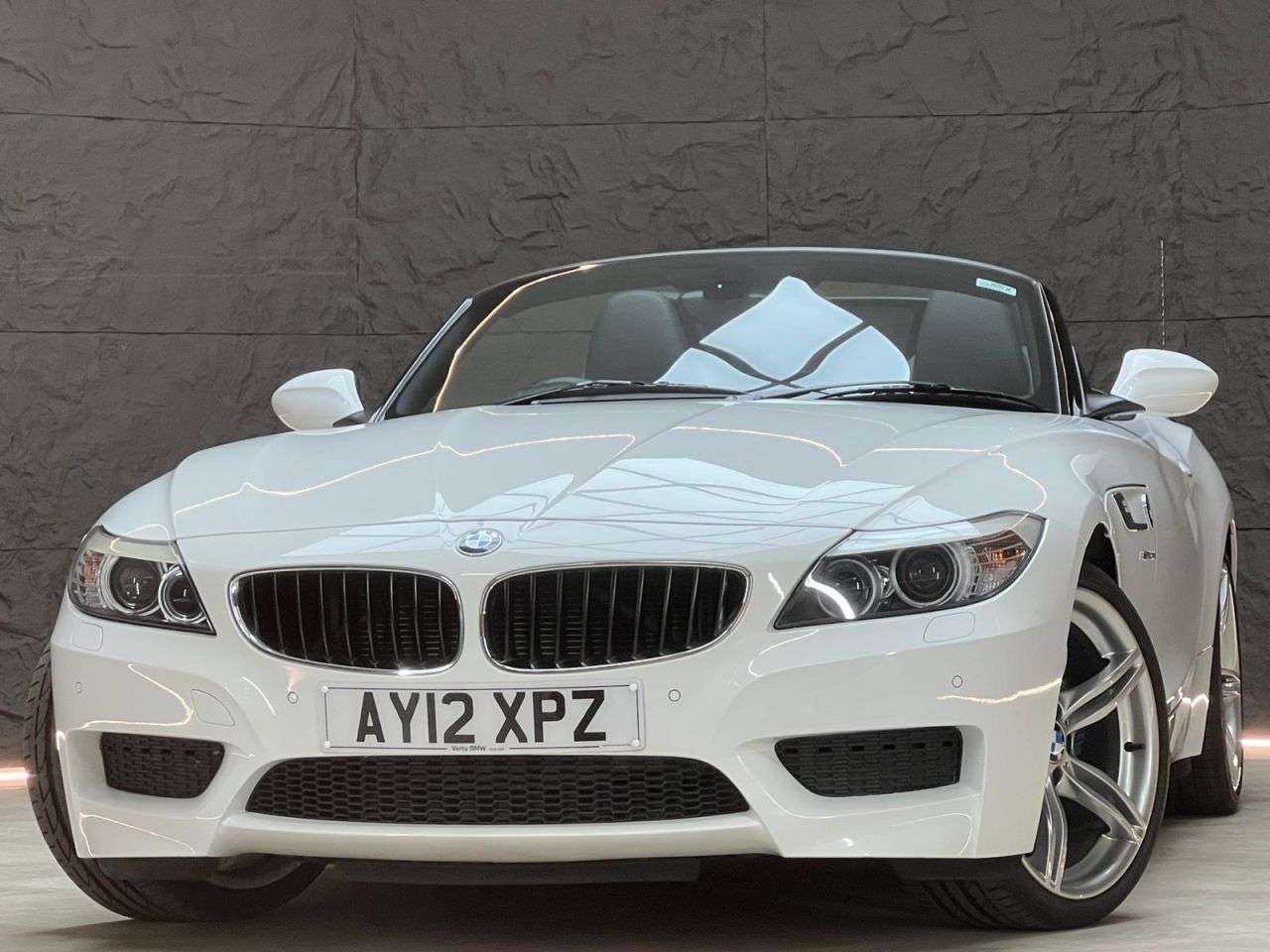 A 2012 BMW Z4 2.0 20i M Sport Convertible 2dr Petrol Manual sDrive Euro 5 (s/s) (184 ps) A 2012 BMW Z4 2.0 20i M Sport Convertible 2dr Petrol Manual sDrive Euro 5 (s/s) (184 ps)