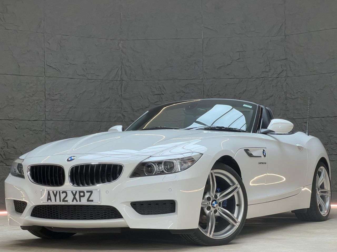 A 2012 BMW Z4 2.0 20i M Sport Convertible 2dr Petrol Manual sDrive Euro 5 (s/s) (184 ps) A 2012 BMW Z4 2.0 20i M Sport Convertible 2dr Petrol Manual sDrive Euro 5 (s/s) (184 ps)