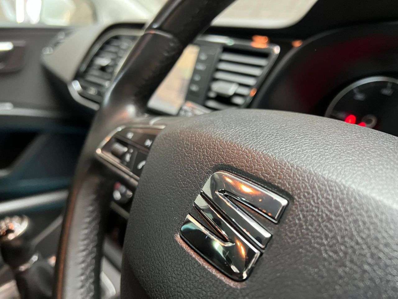 2016 SEAT LEON 2016 SEAT LEON
