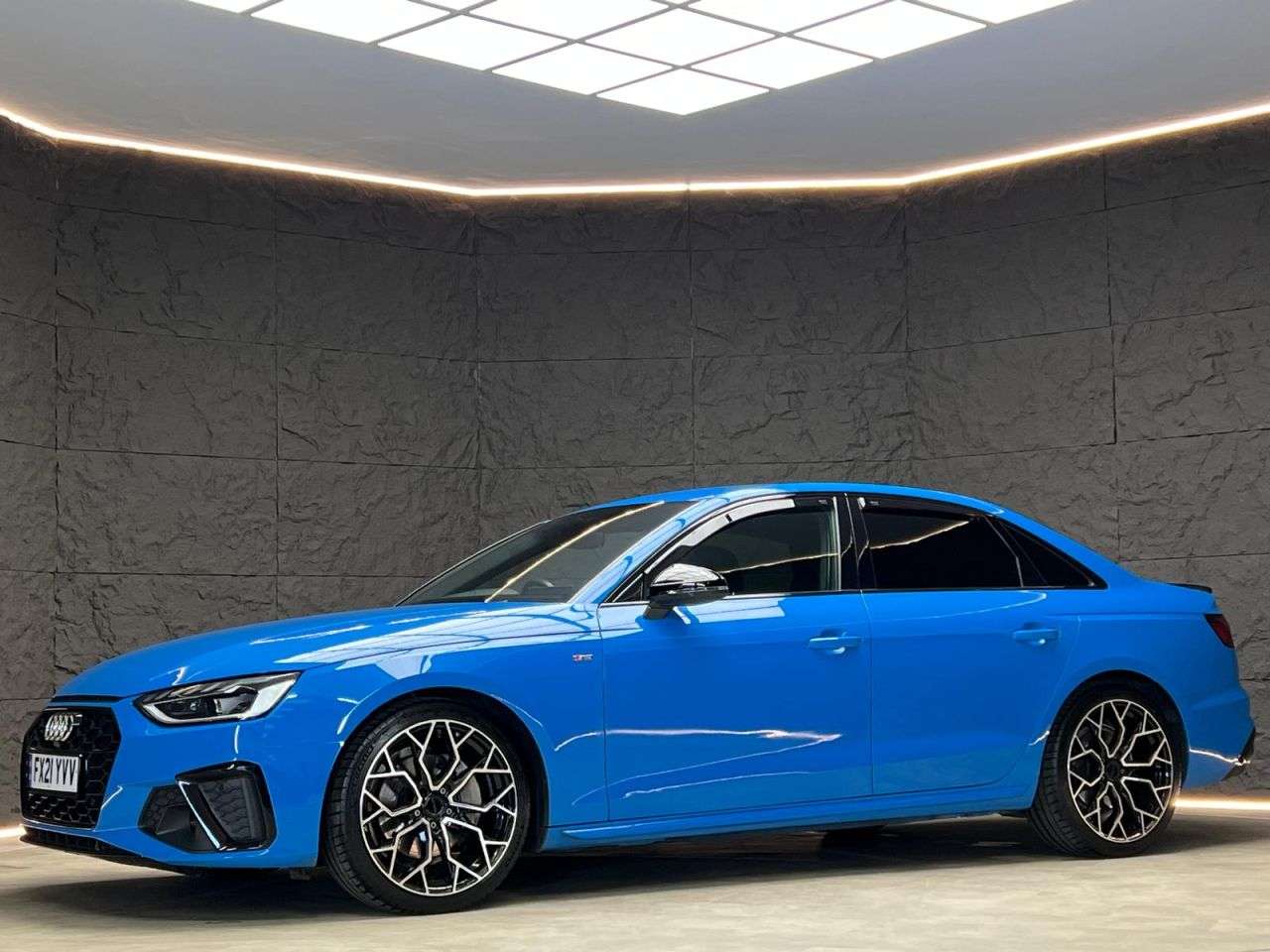 A 2021 AUDI A4 2.0 TDI 40 Black Edition Saloon 4dr Diesel S Tronic quattro Euro 6 (s/s) (2 A 2021 AUDI A4 2.0 TDI 40 Black Edition Saloon 4dr Diesel S Tronic quattro Euro 6 (s/s) (2
