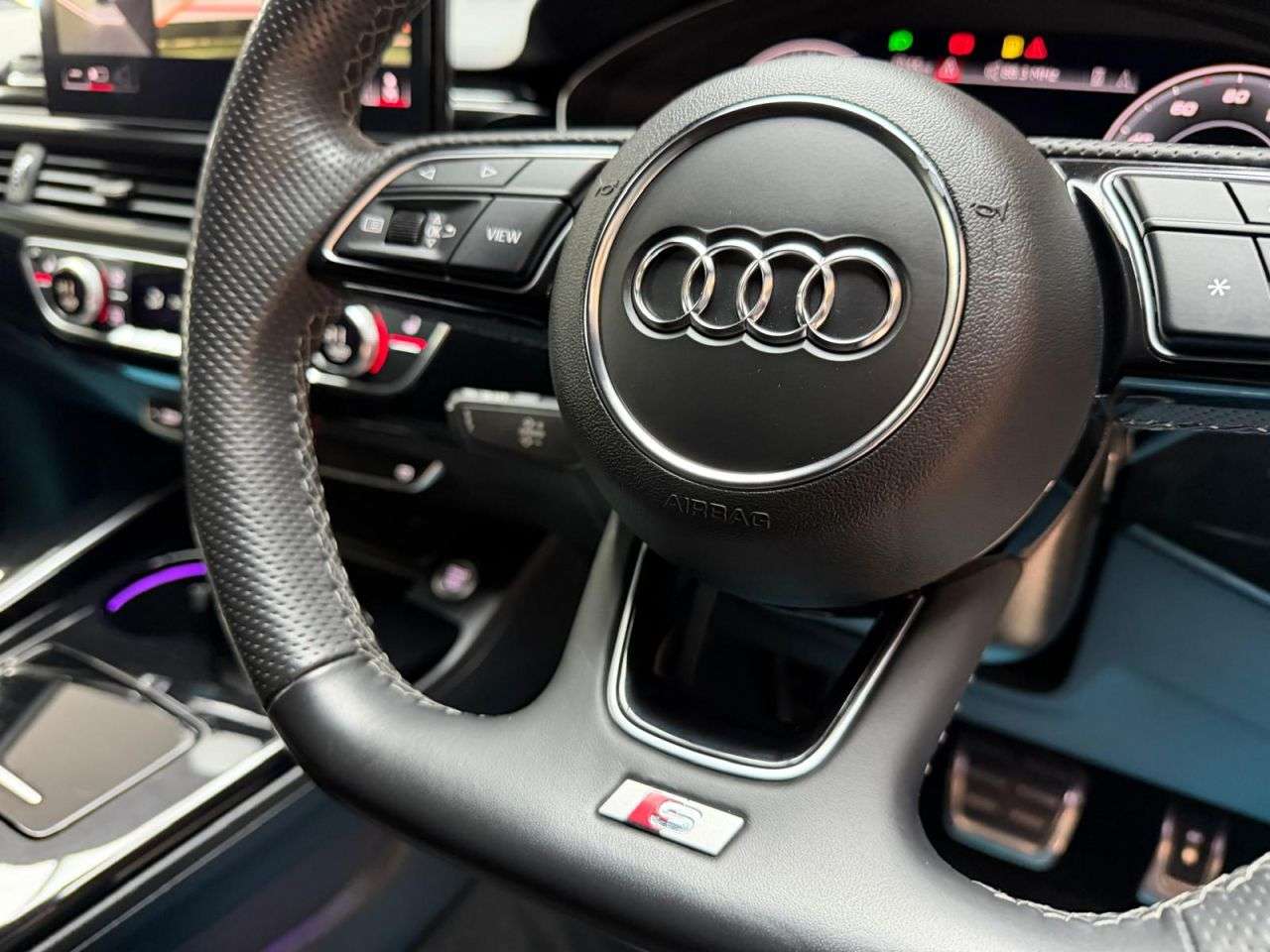 2021 AUDI A4 2021 AUDI A4