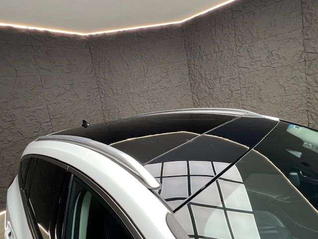 A 2019 FORD FOCUS 2.0 EcoBlue Vignale Estate 5dr Diesel Auto Euro 6 (s/s) (150 ps) SUNROOF, B A 2019 FORD FOCUS 2.0 EcoBlue Vignale Estate 5dr Diesel Auto Euro 6 (s/s) (150 ps) SUNROOF, B