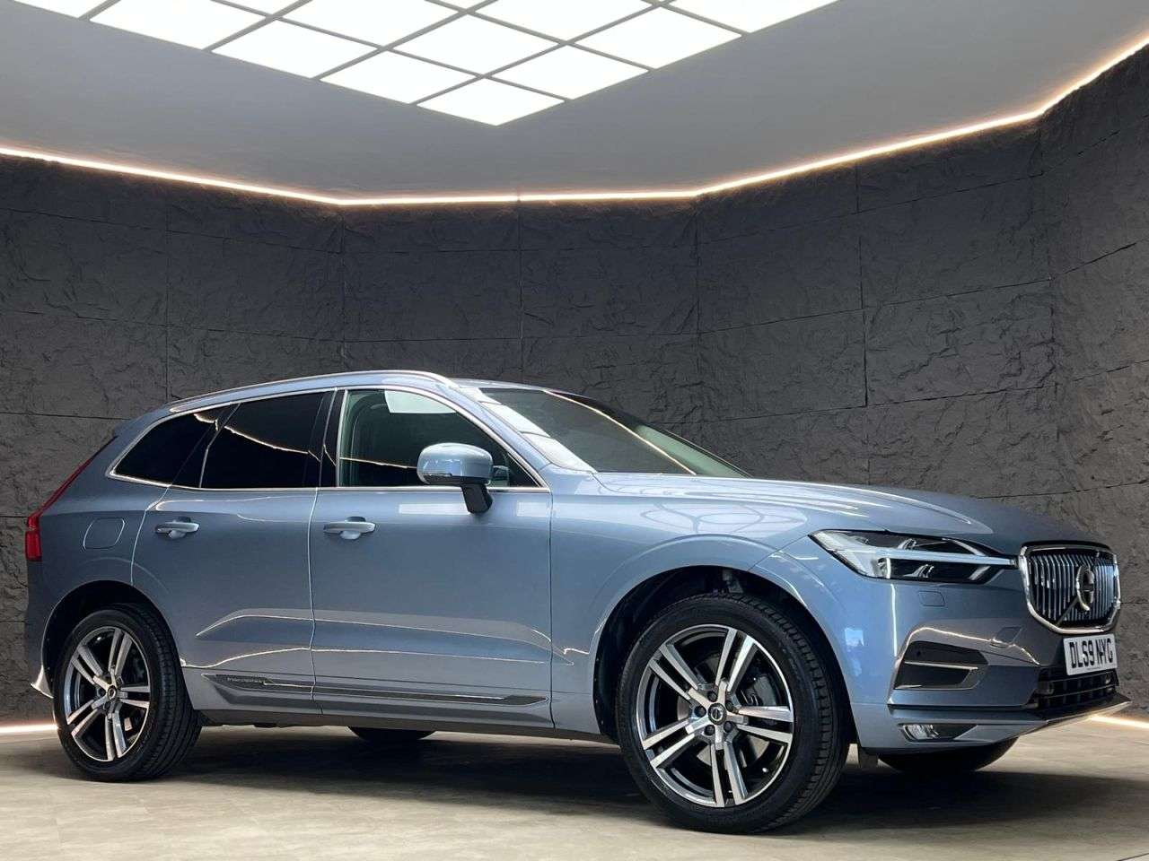 2020 VOLVO XC60 2020 VOLVO XC60
