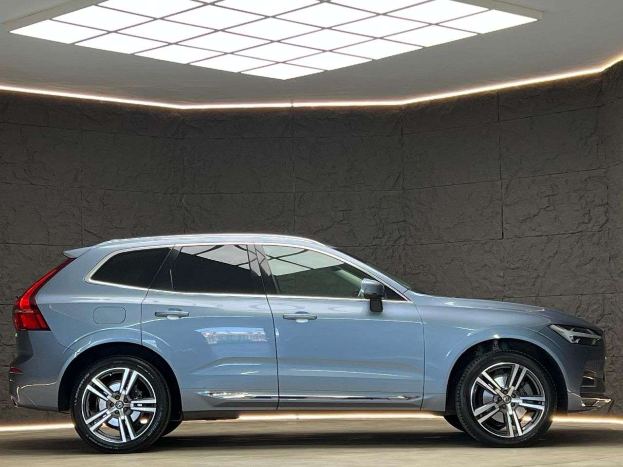 2020 VOLVO XC60 2020 VOLVO XC60