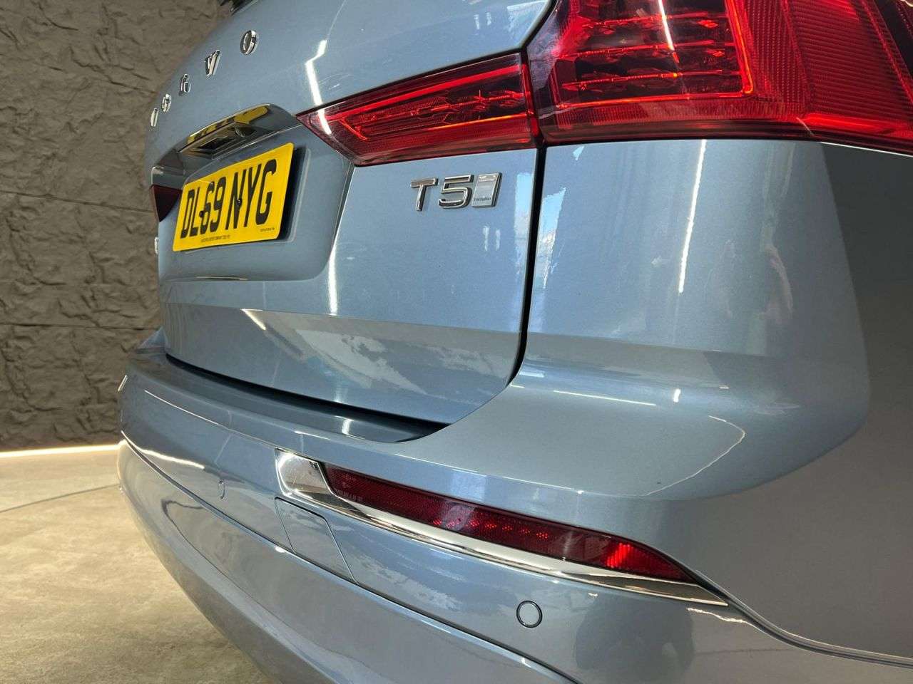 2020 VOLVO XC60 2020 VOLVO XC60