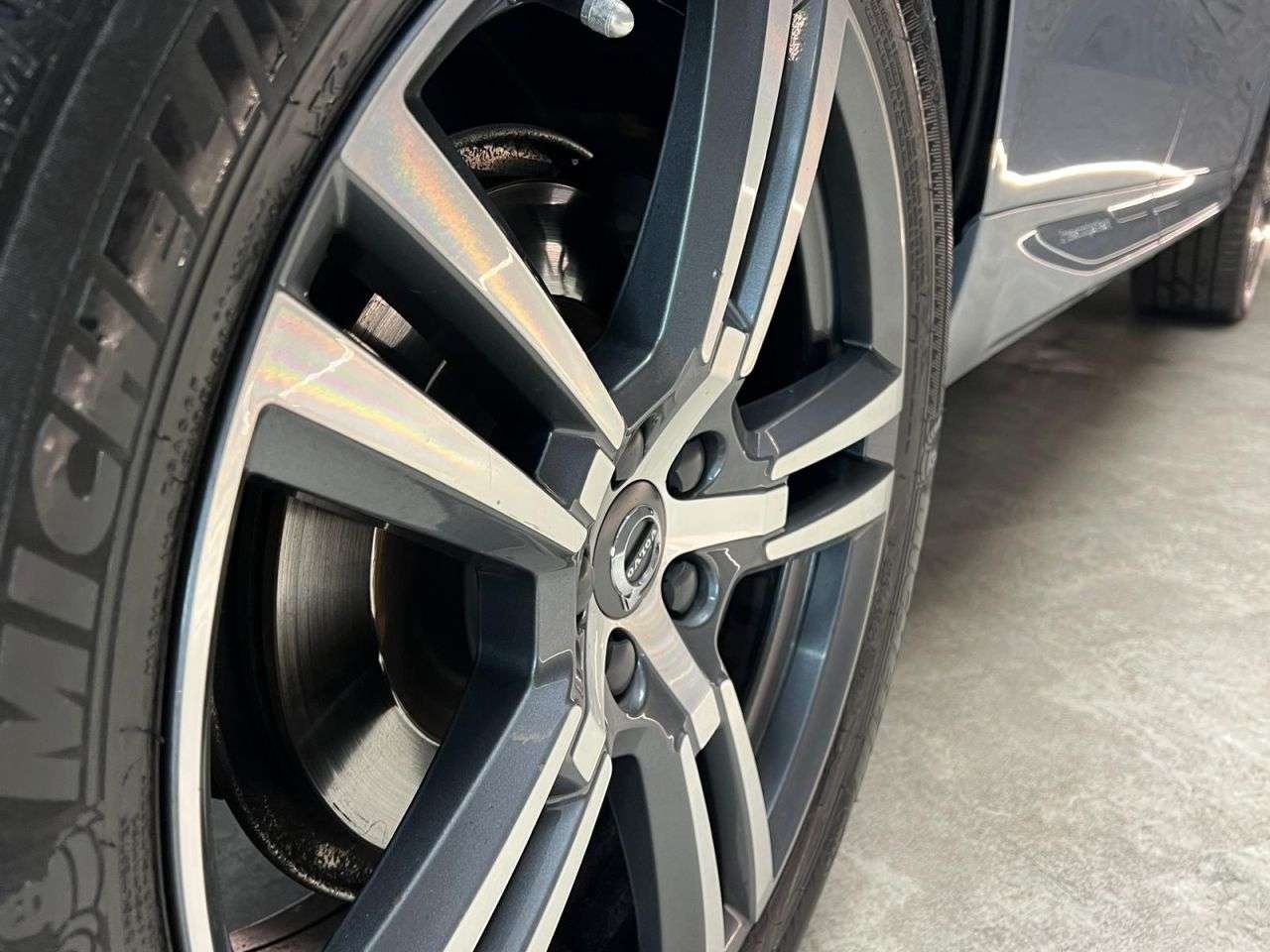 2020 VOLVO XC60 2020 VOLVO XC60