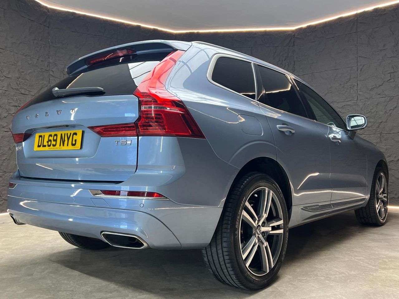 2020 VOLVO XC60 2020 VOLVO XC60