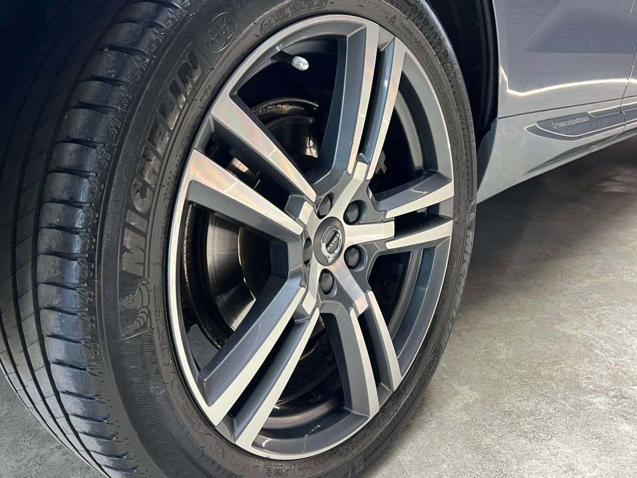 2020 VOLVO XC60 2020 VOLVO XC60