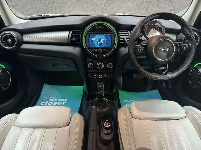 2019 MINI HATCH 2019 MINI HATCH
