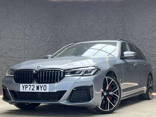 A 2022 BMW 5 SERIES 2.0 520d MHT M Sport Touring 5dr Diesel Hybrid Steptronic Euro 6 (s/s) (190 A 2022 BMW 5 SERIES 2.0 520d MHT M Sport Touring 5dr Diesel Hybrid Steptronic Euro 6 (s/s) (190