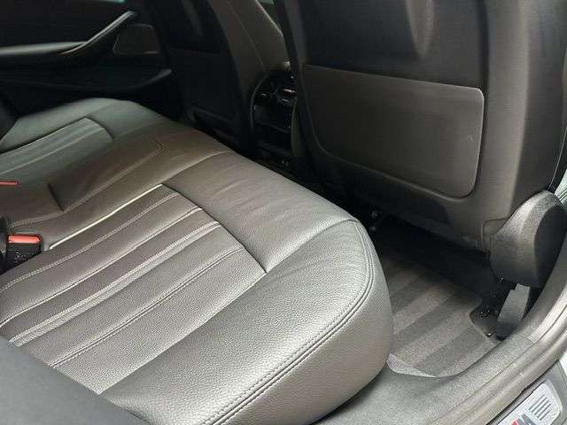 2022 BMW 5 SERIES 2022 BMW 5 SERIES