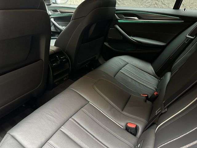 2022 BMW 5 SERIES 2022 BMW 5 SERIES