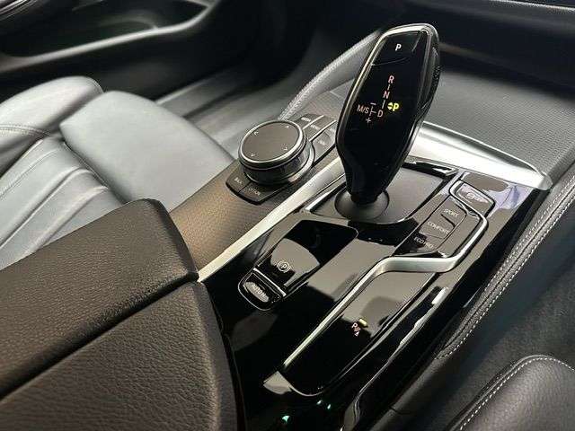 2022 BMW 5 SERIES 2022 BMW 5 SERIES