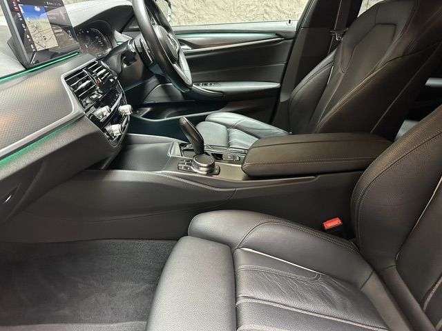 2022 BMW 5 SERIES 2022 BMW 5 SERIES