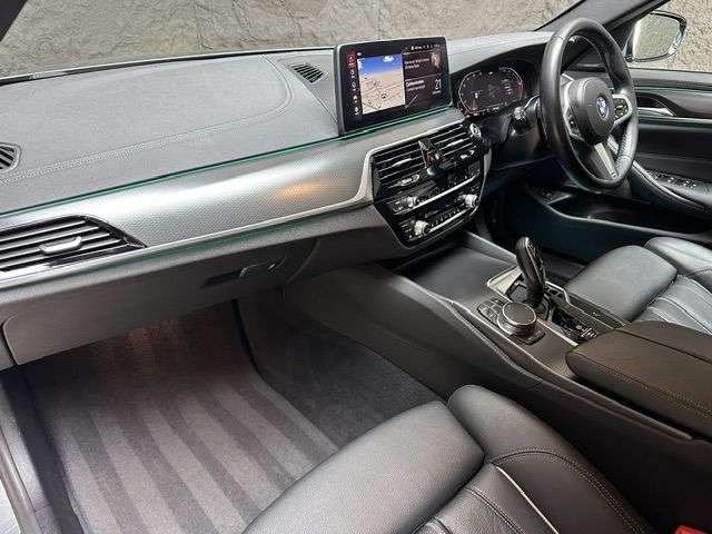2022 BMW 5 SERIES 2022 BMW 5 SERIES
