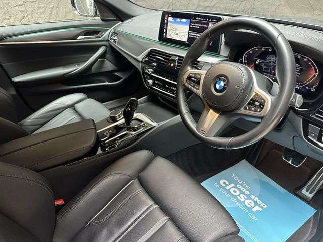 2022 BMW 5 SERIES 2022 BMW 5 SERIES