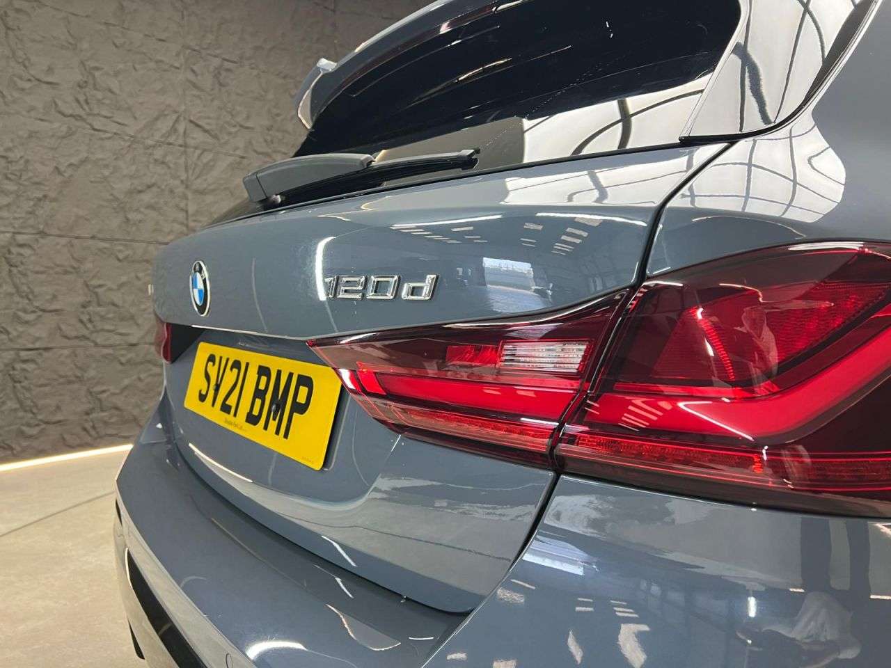 2021 BMW 1 SERIES 2021 BMW 1 SERIES