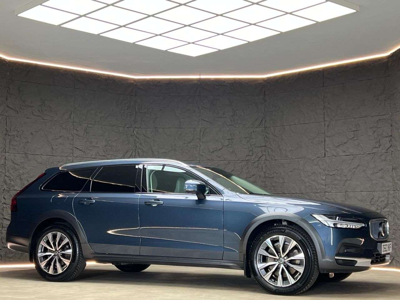 2022 VOLVO V90 CROSS COUNTRY 2022 VOLVO V90 CROSS COUNTRY
