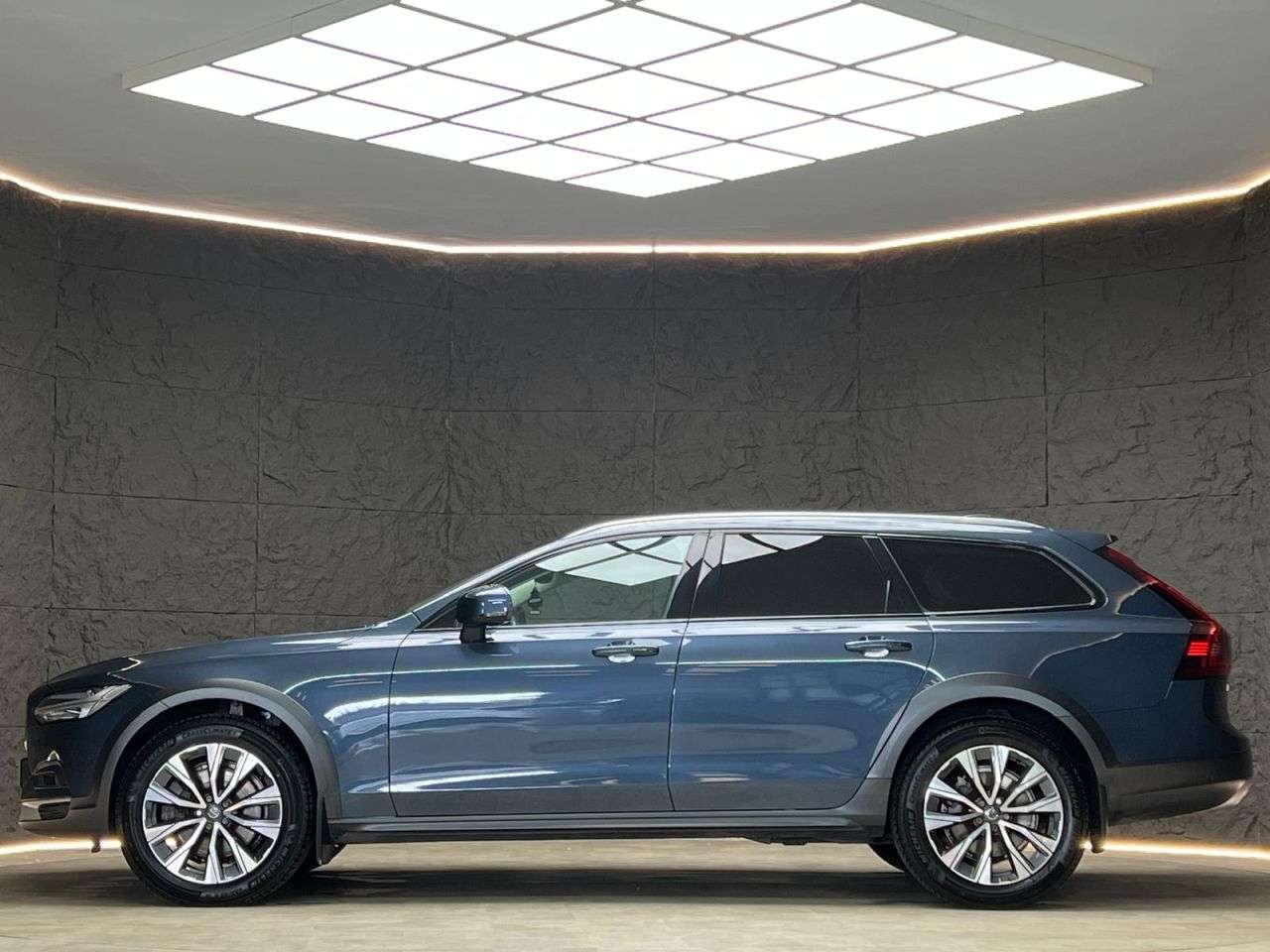 2022 VOLVO V90 CROSS COUNTRY 2022 VOLVO V90 CROSS COUNTRY
