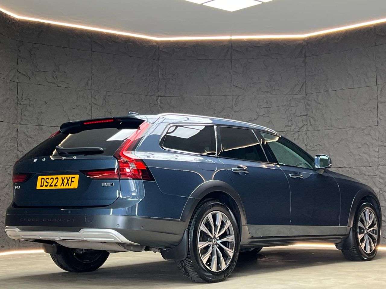 2022 VOLVO V90 CROSS COUNTRY 2022 VOLVO V90 CROSS COUNTRY